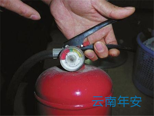 灭火器检查